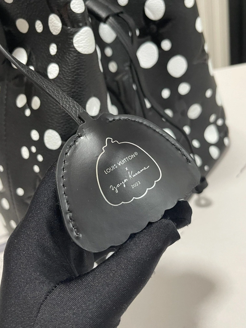 LV Bucket Bags 4233G-0633