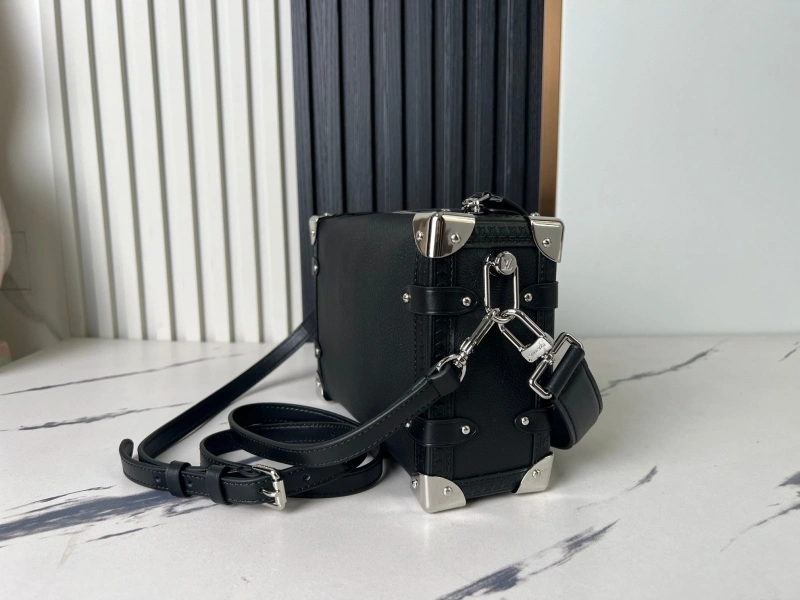 LV Box Bags 4233G-0639