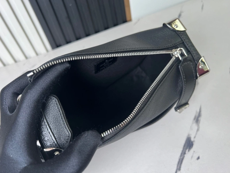 LV Box Bags 4233G-0639
