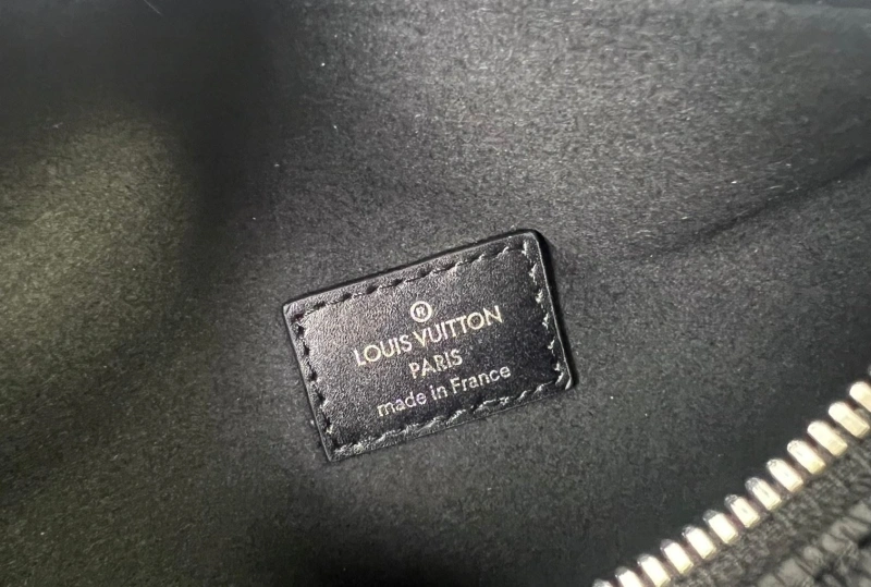 LV Box Bags 4233G-0639