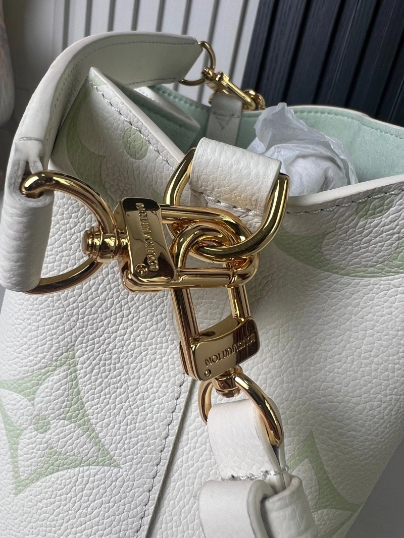 LV Bucket Bags 4233G-0641