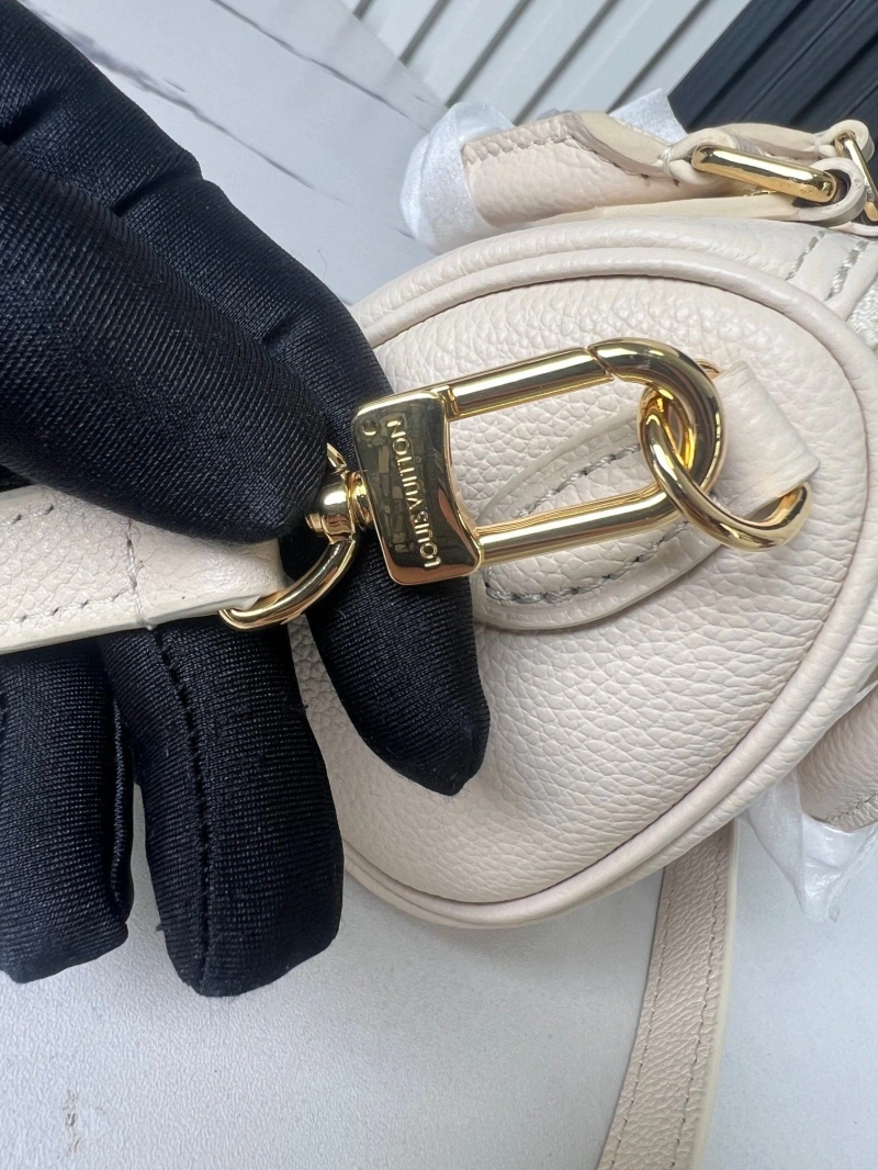 LV Speedy Bags 4233G-0643