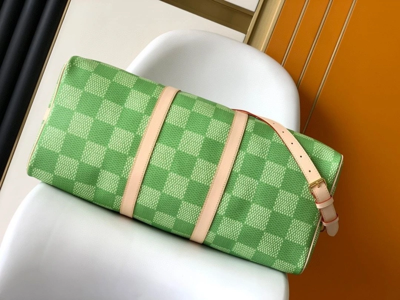 LV Travel Bags 4233G-0659
