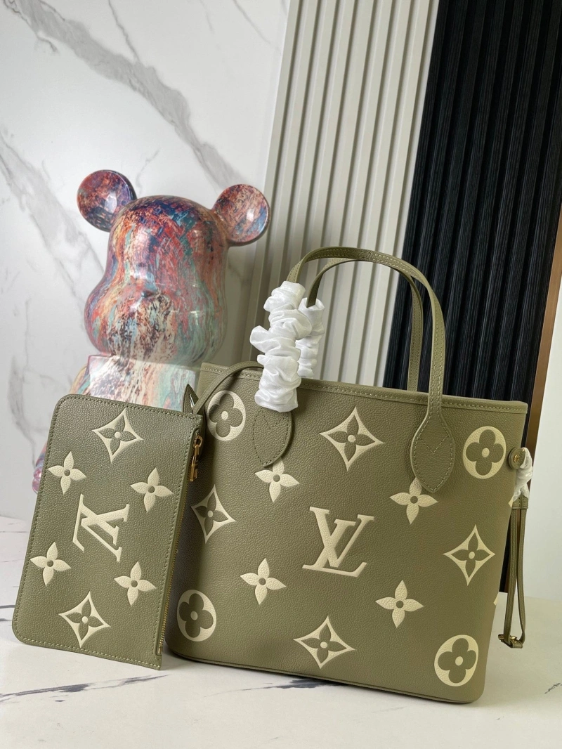 LV Shopping Bags 4233G-0675