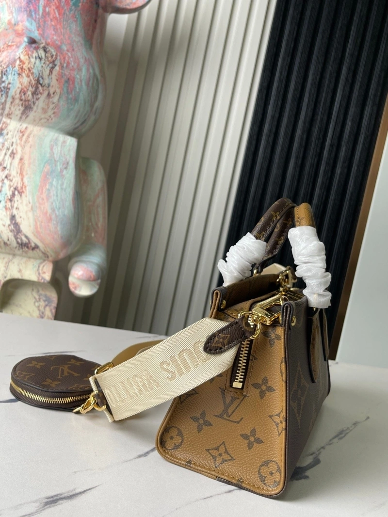 LV Shopping Bags 4233G-0679