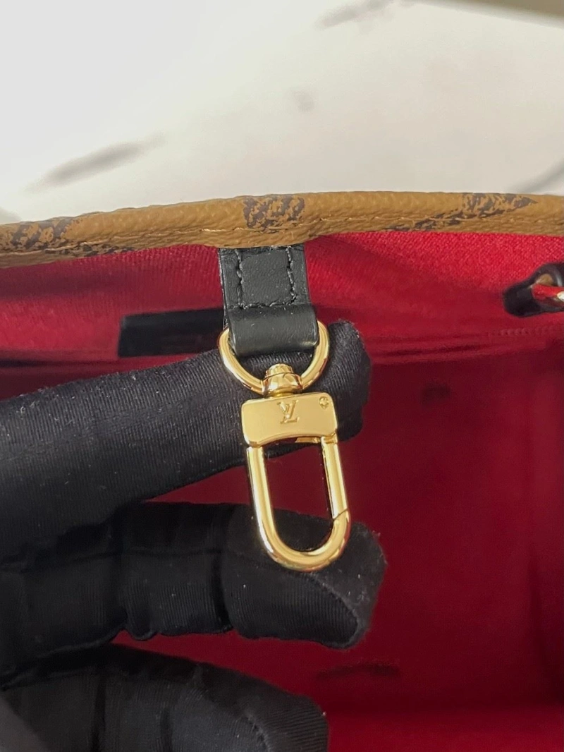 LV Shopping Bags 4233G-0680