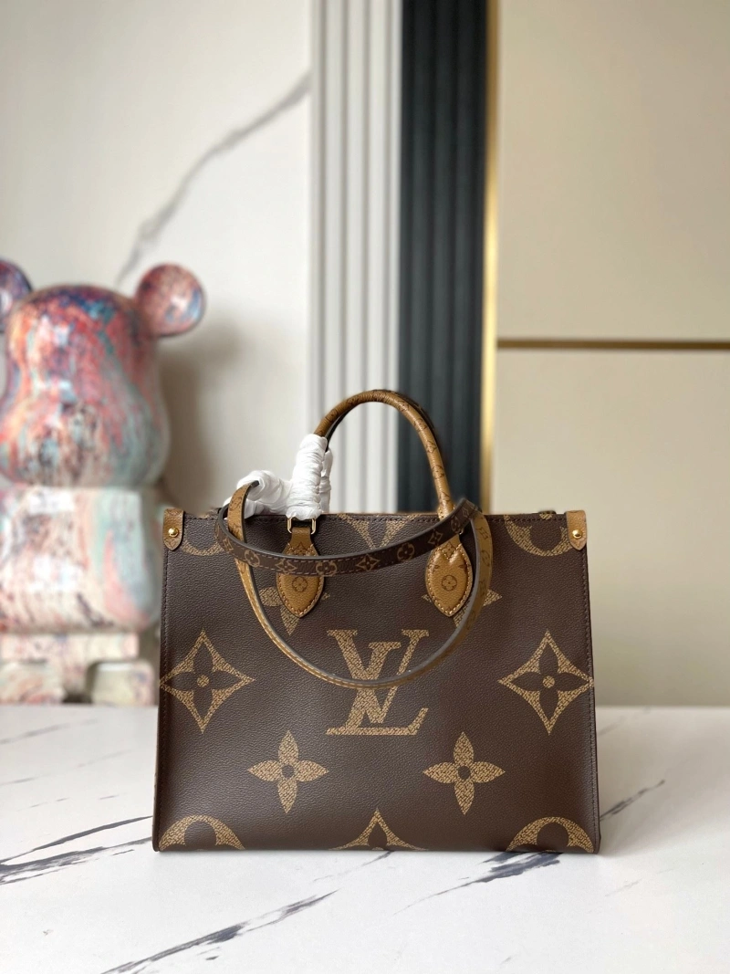 LV Shopping Bags 4233G-0681