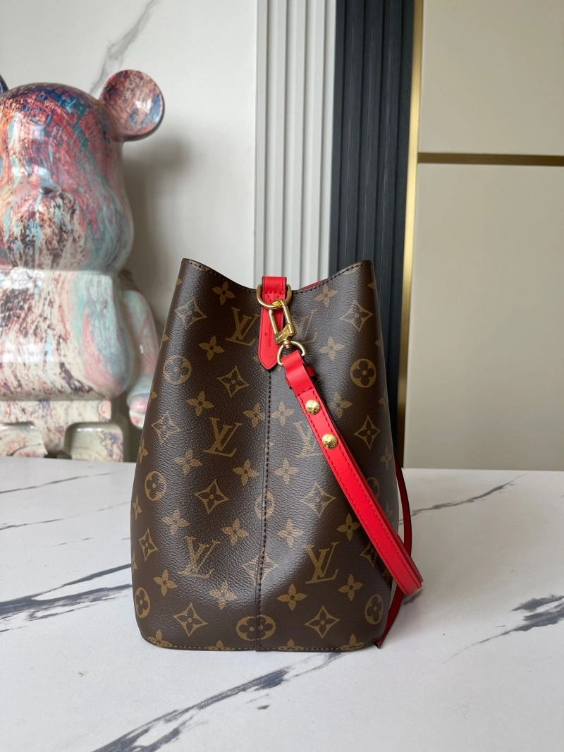 LV Bucket Bags 4233G-0684
