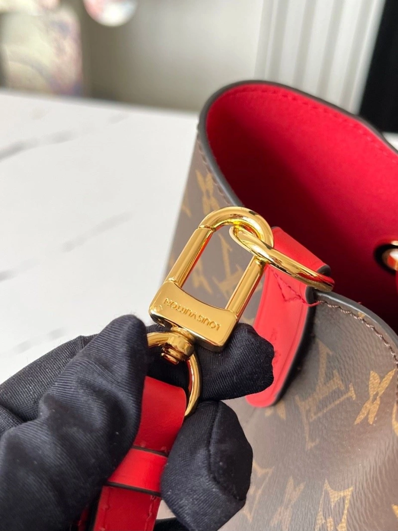 LV Bucket Bags 4233G-0684