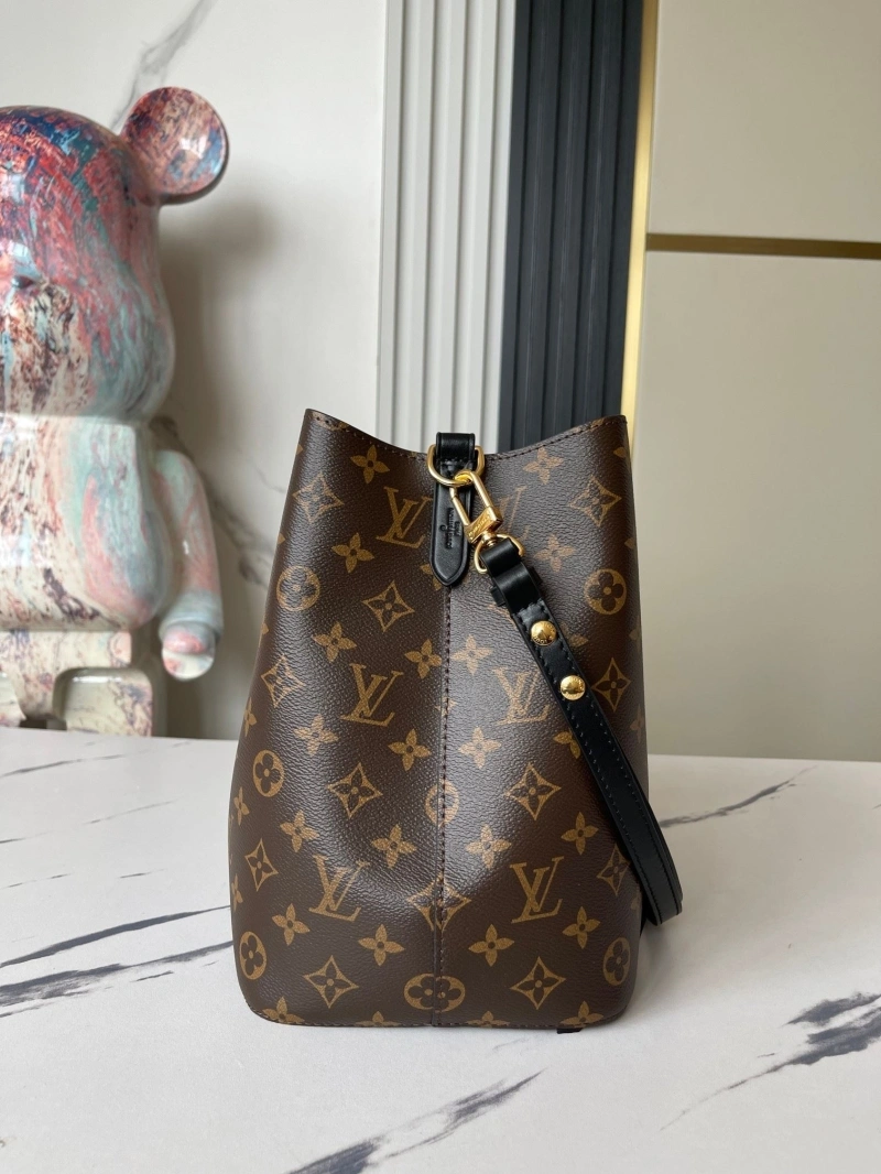 LV Bucket Bags 4233G-0685