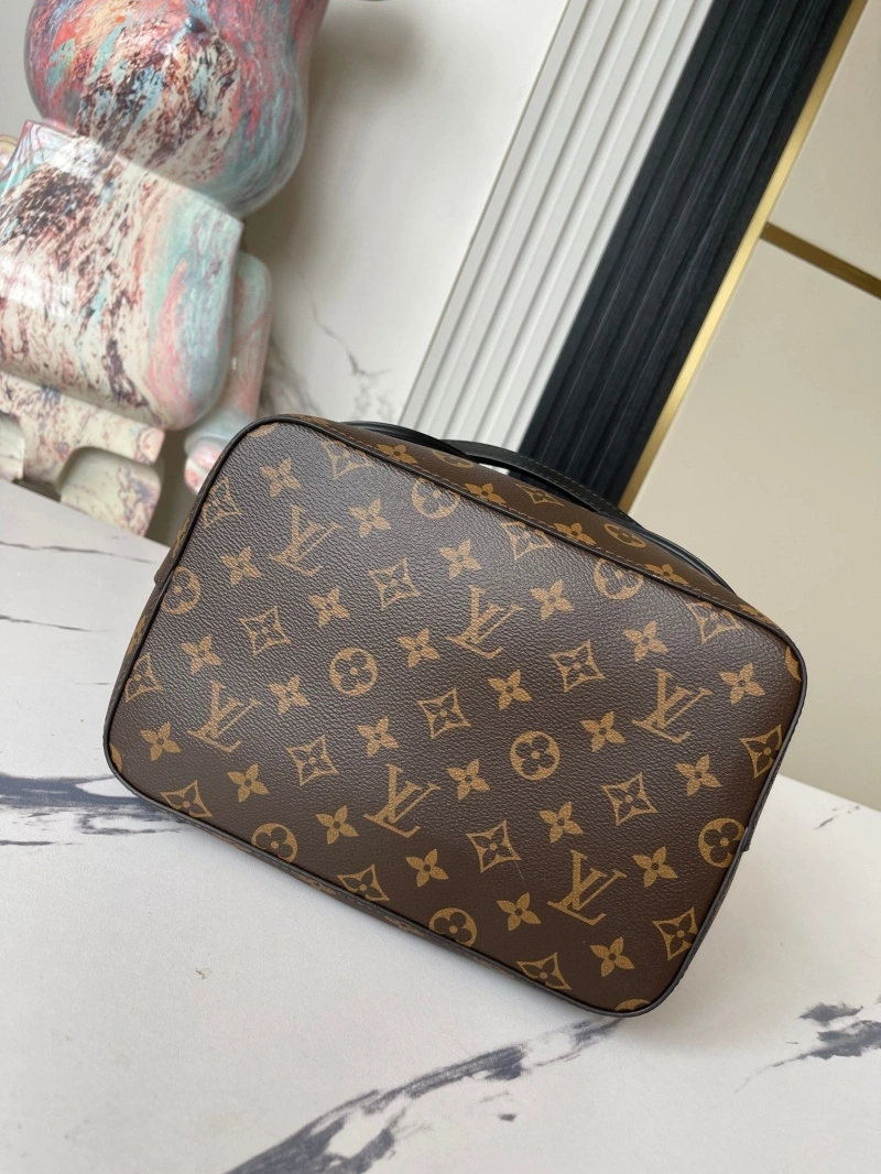 LV Bucket Bags 4233G-0685
