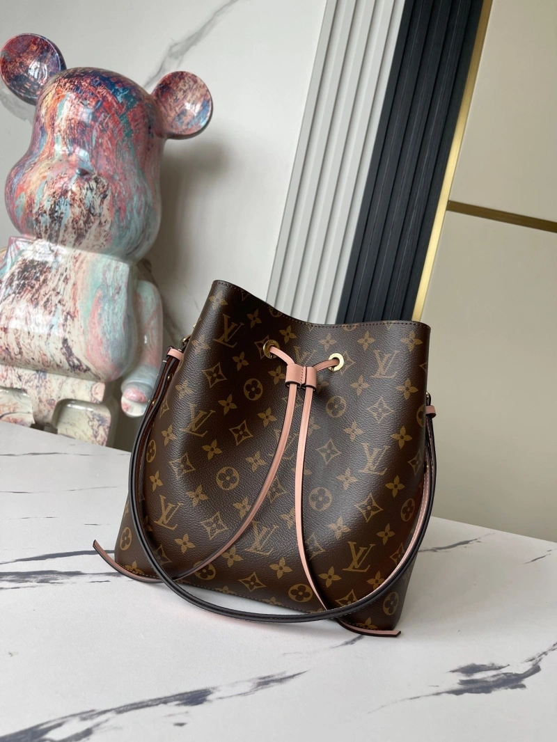 LV Bucket Bags 4233G-0687
