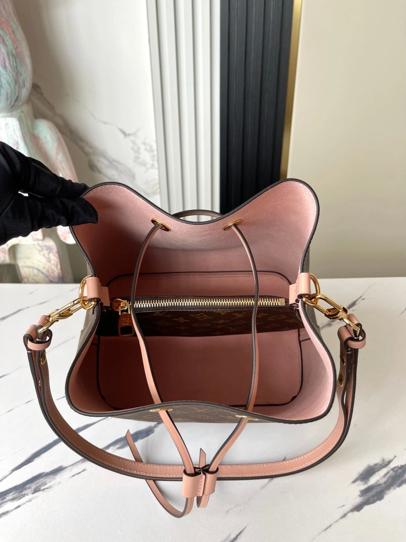 LV Bucket Bags 4233G-0687