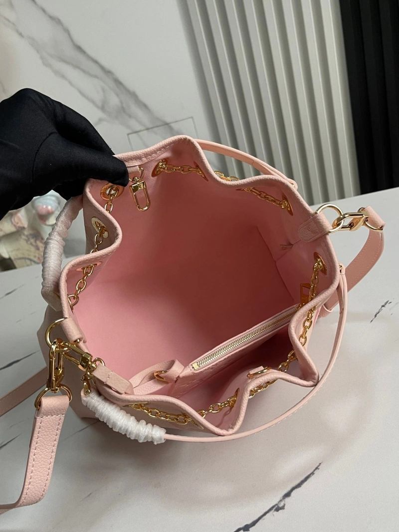 LV Bucket Bags 4233G-0690