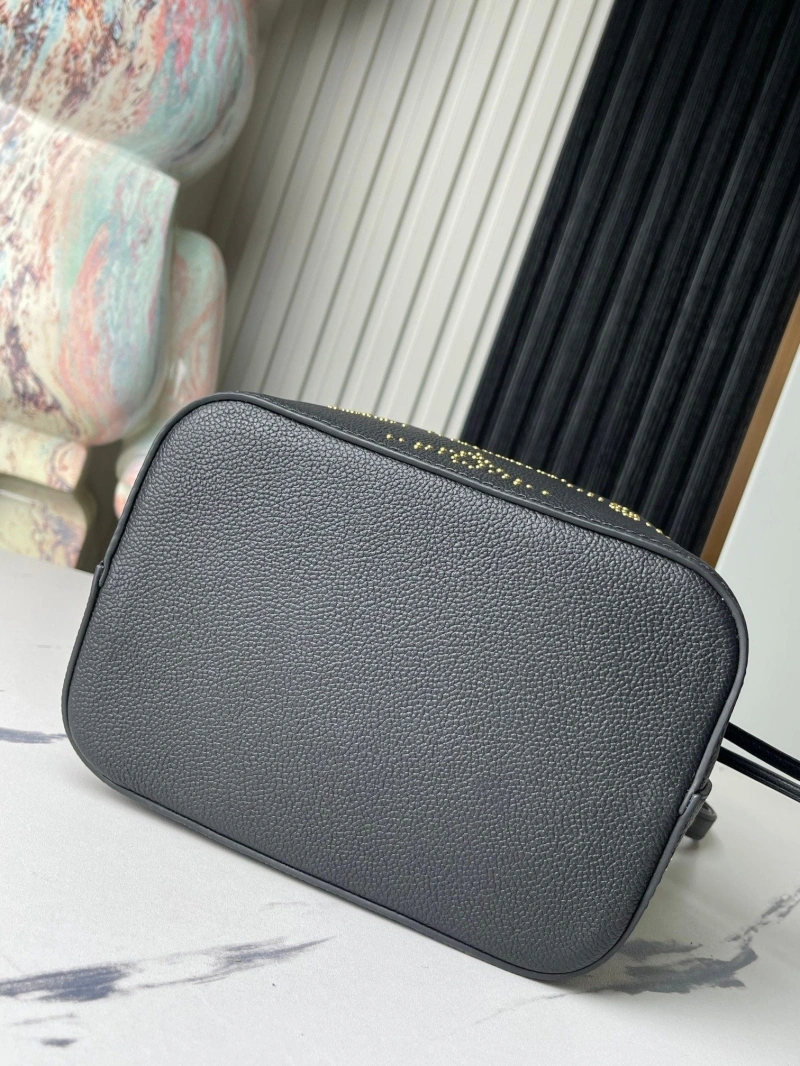 LV Bucket Bags 4233G-0703