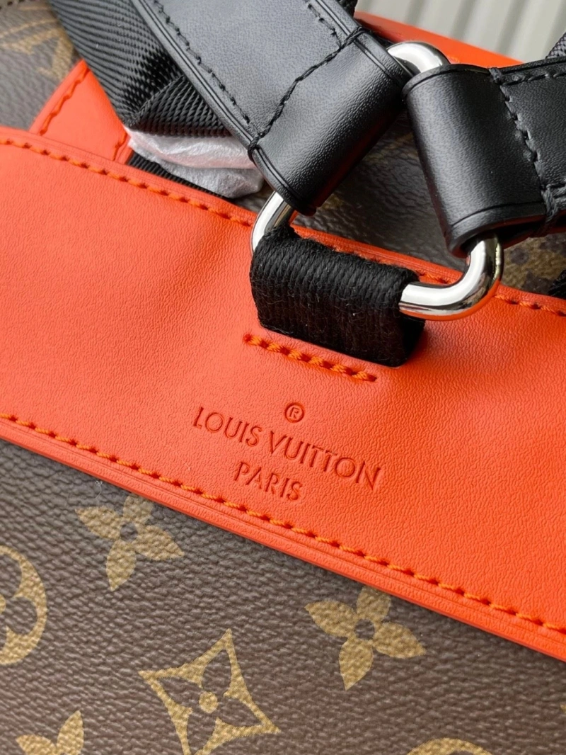 LV Backpacks 4233G-0713