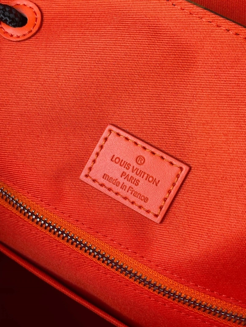 LV Backpacks 4233G-0713