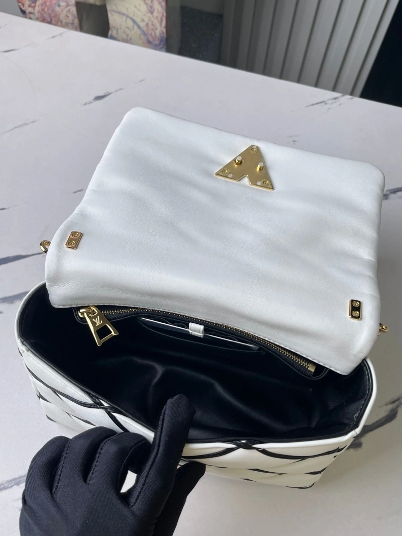 lv twist De*1m bags 4233g-0722
