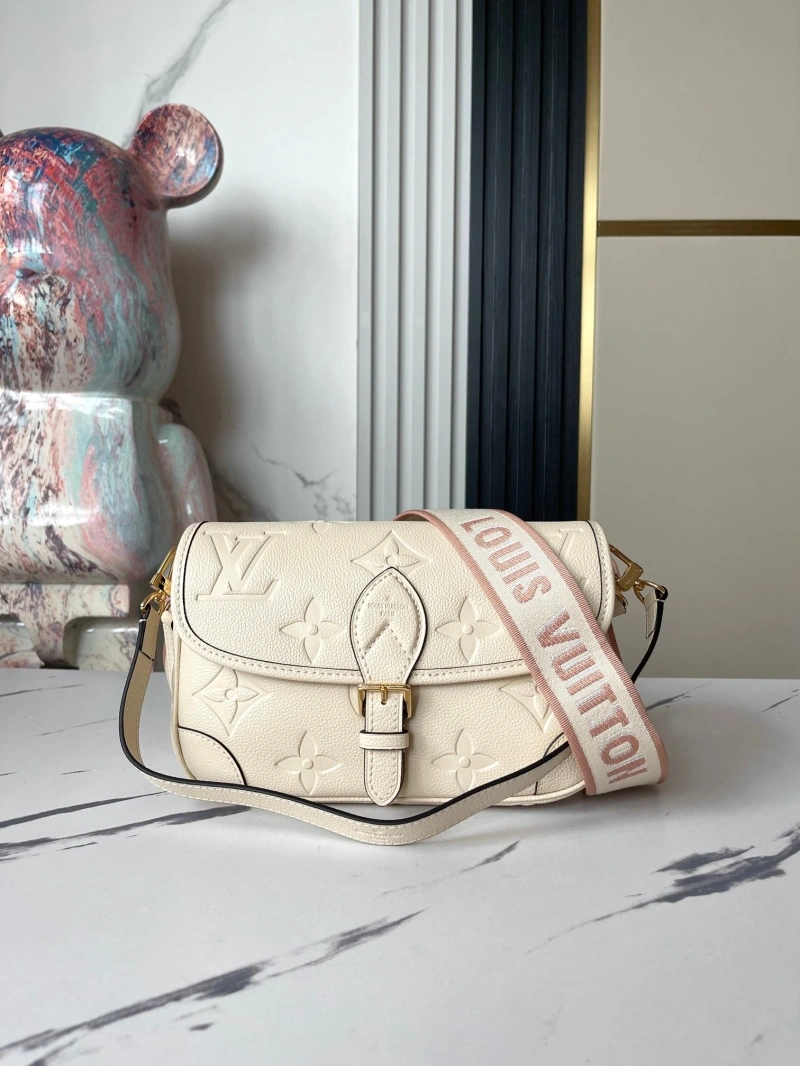 LV Satchel bags 4233G-0725
