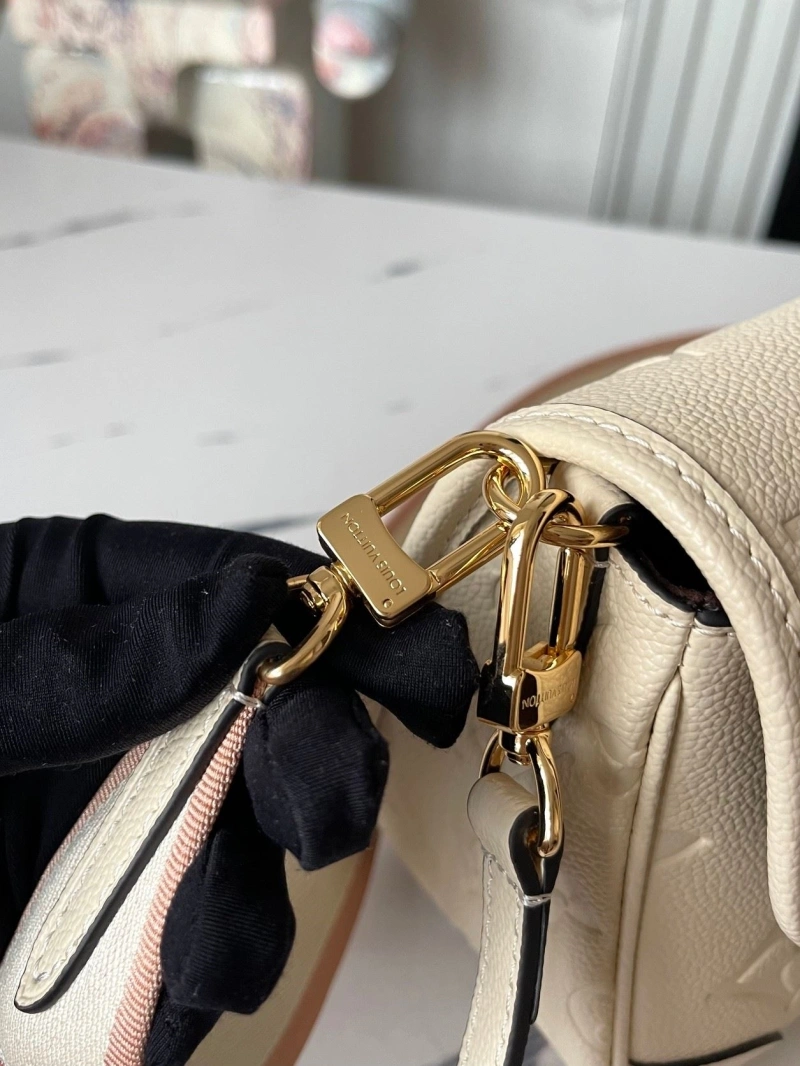 LV Satchel bags 4233G-0725