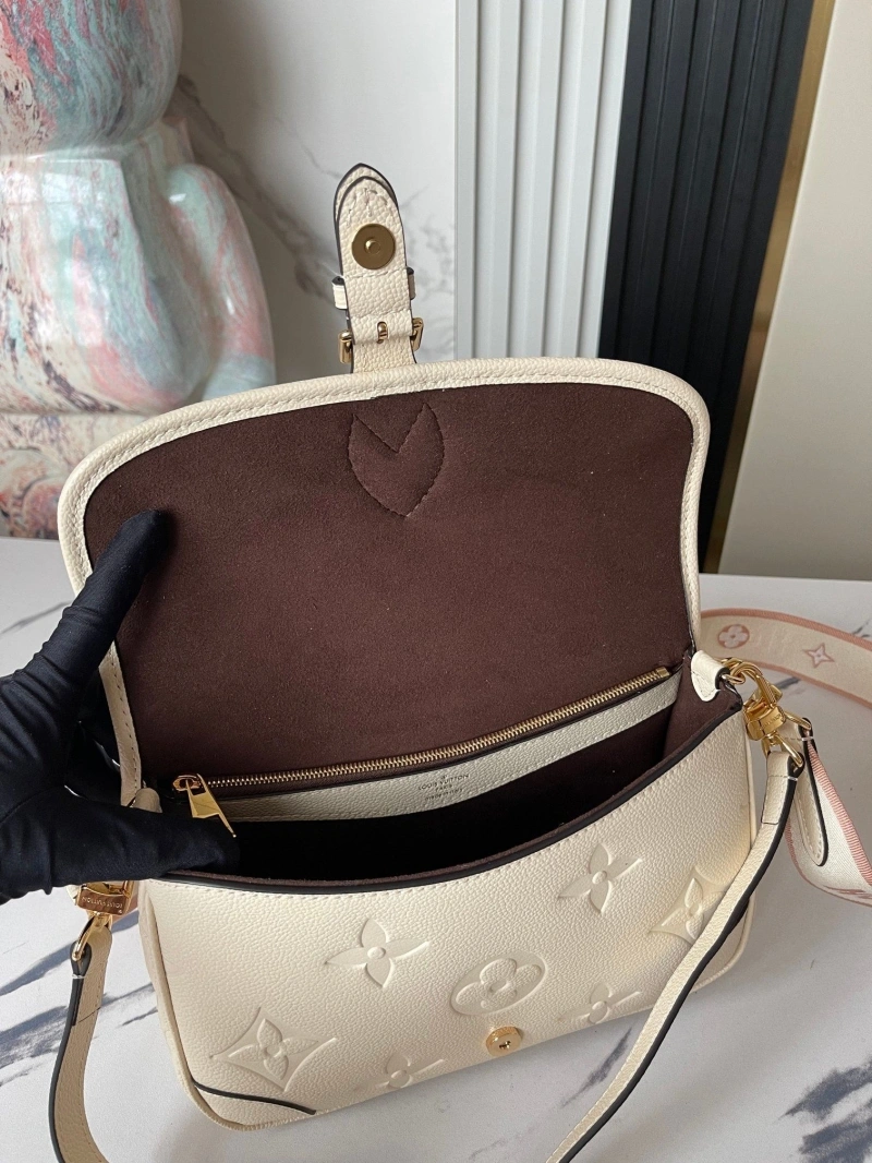 LV Satchel bags 4233G-0725