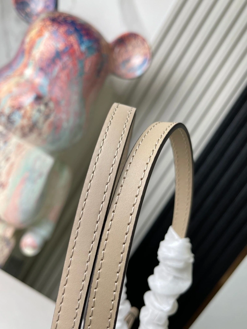 LV Shopping Bags 4233G-0740