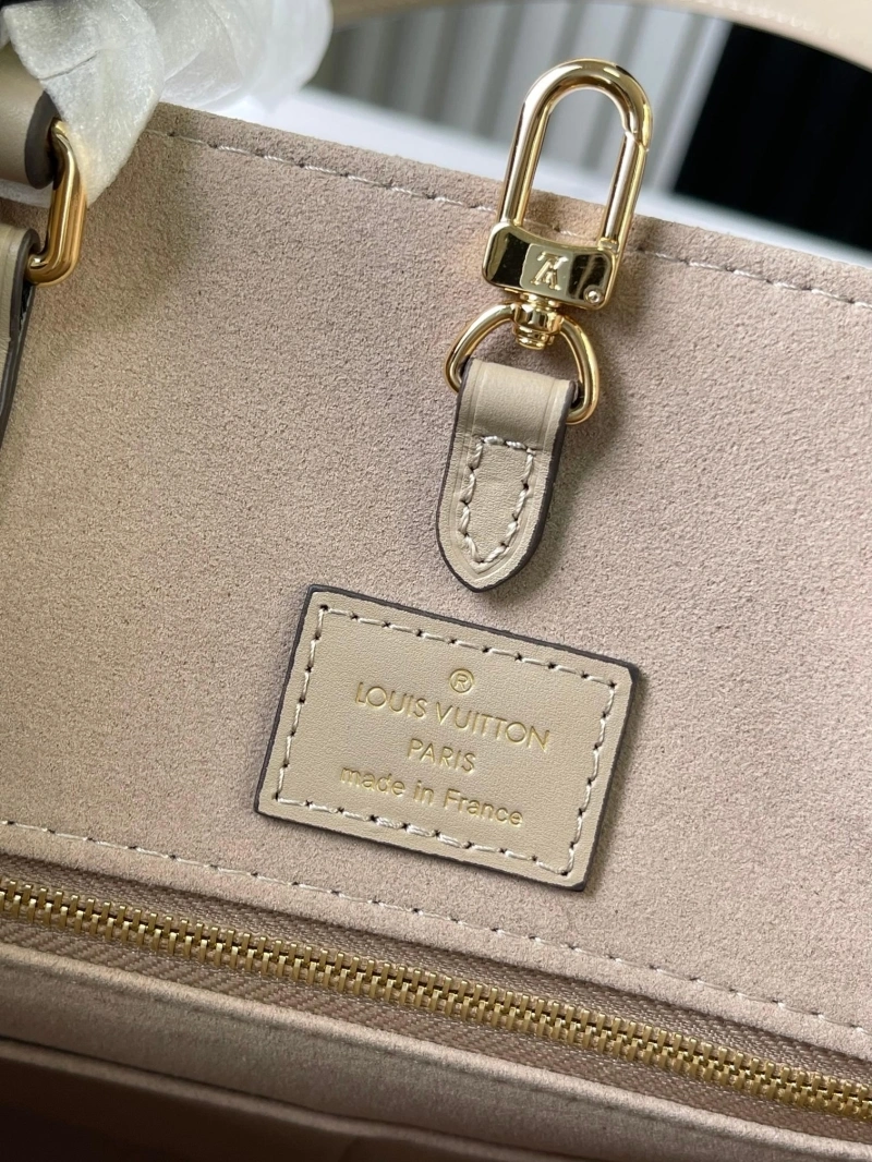 LV Shopping Bags 4233G-0740