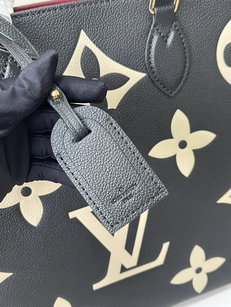 LV Shopping Bags 4233G-0742