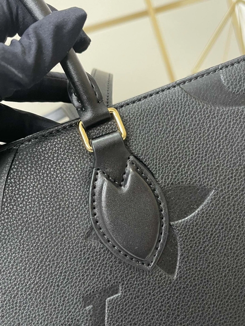 LV Shopping Bags 4233G-0747