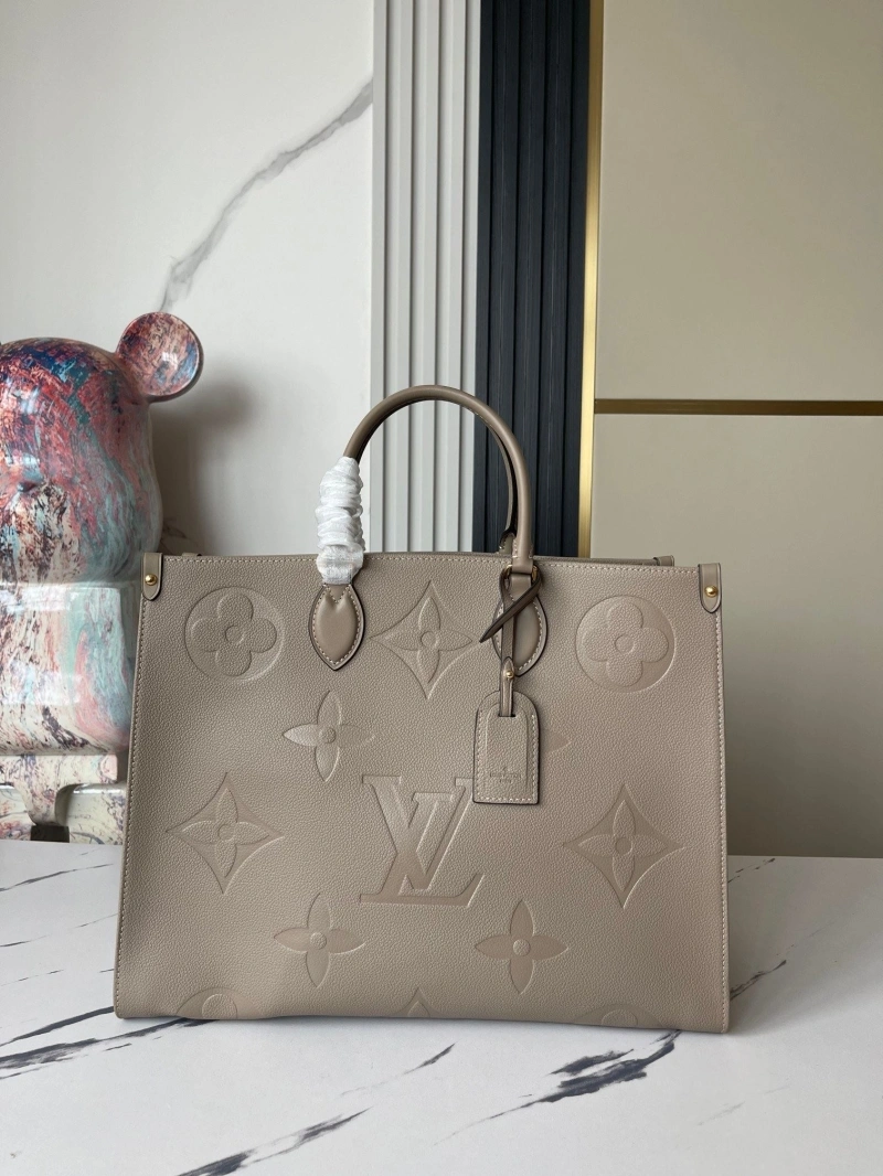 LV Shopping Bags 4233G-0749