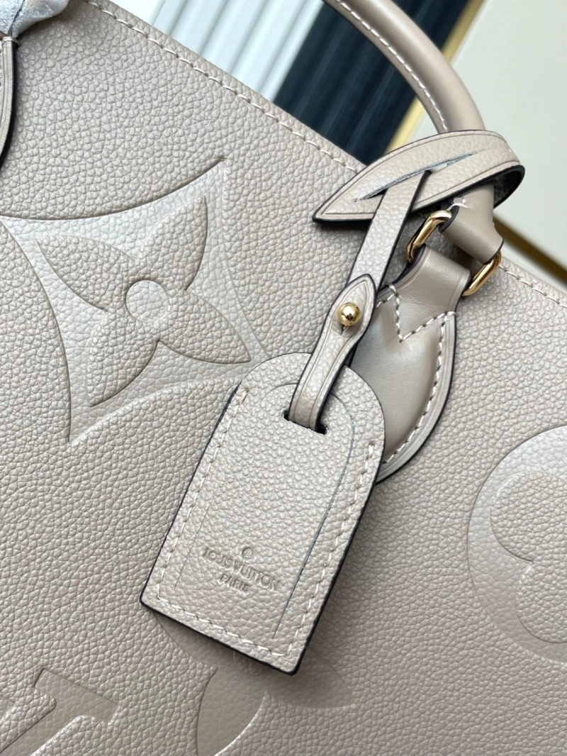 LV Shopping Bags 4233G-0749