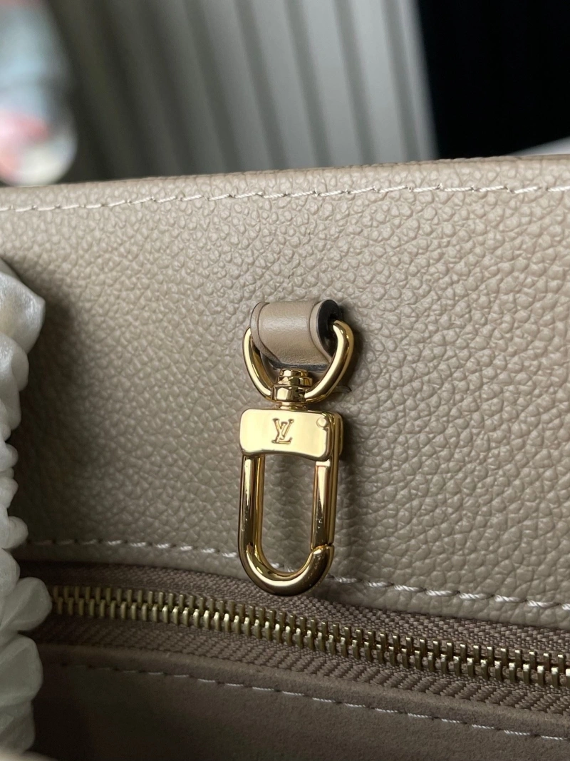 LV Shopping Bags 4233G-0750