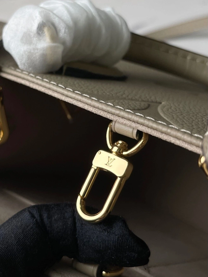 LV Shopping Bags 4233G-0751