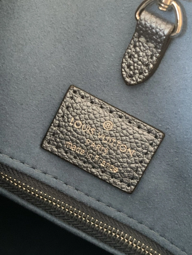 LV Shopping Bags 4233G-0752