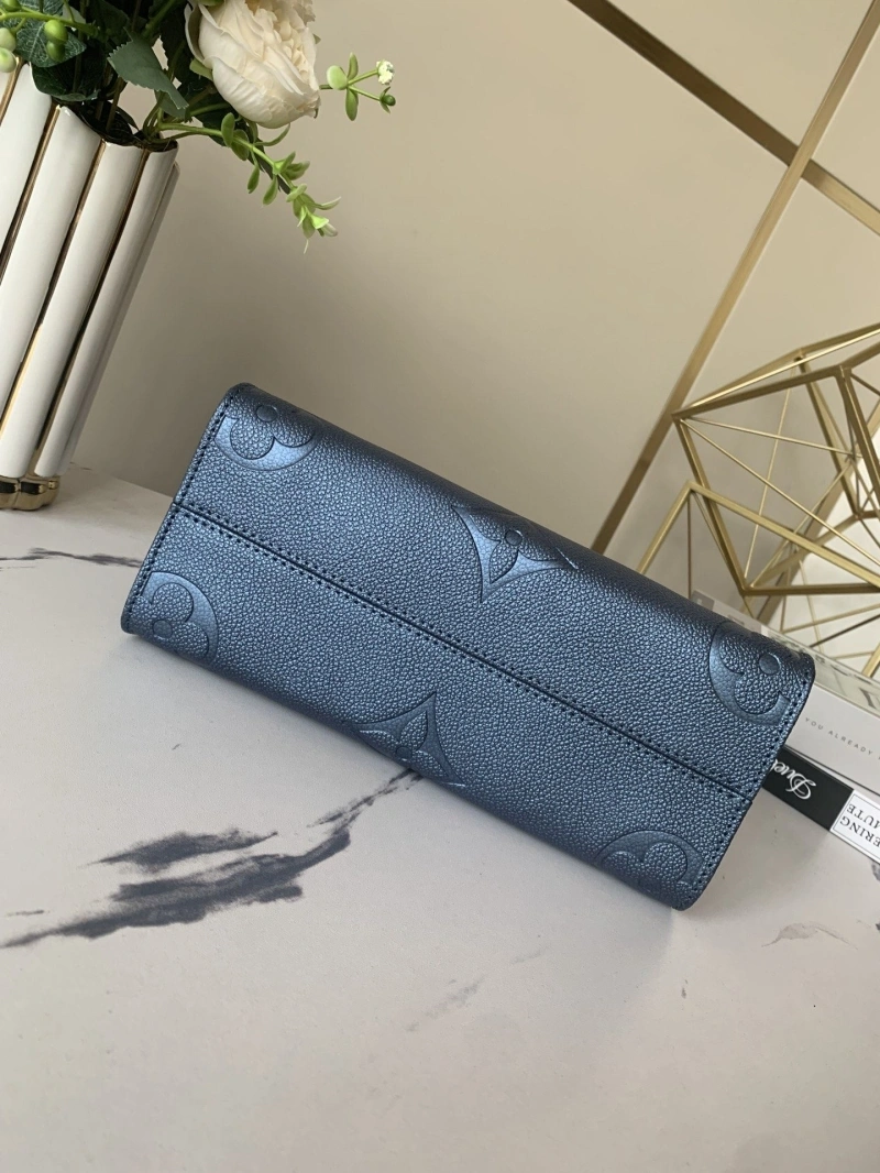 LV Shopping Bags 4233G-0753