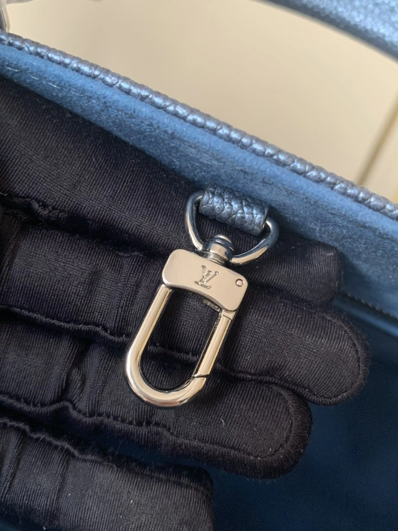 LV Shopping Bags 4233G-0753