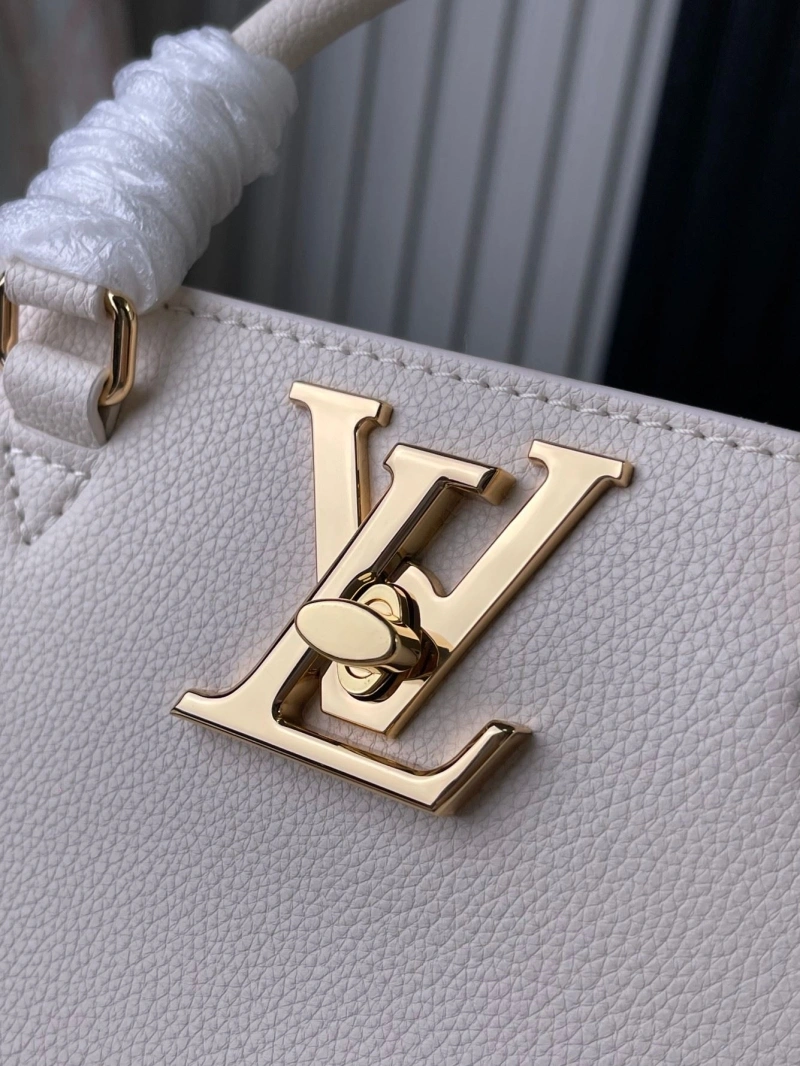 LV Shopping Bags 4233G-0761