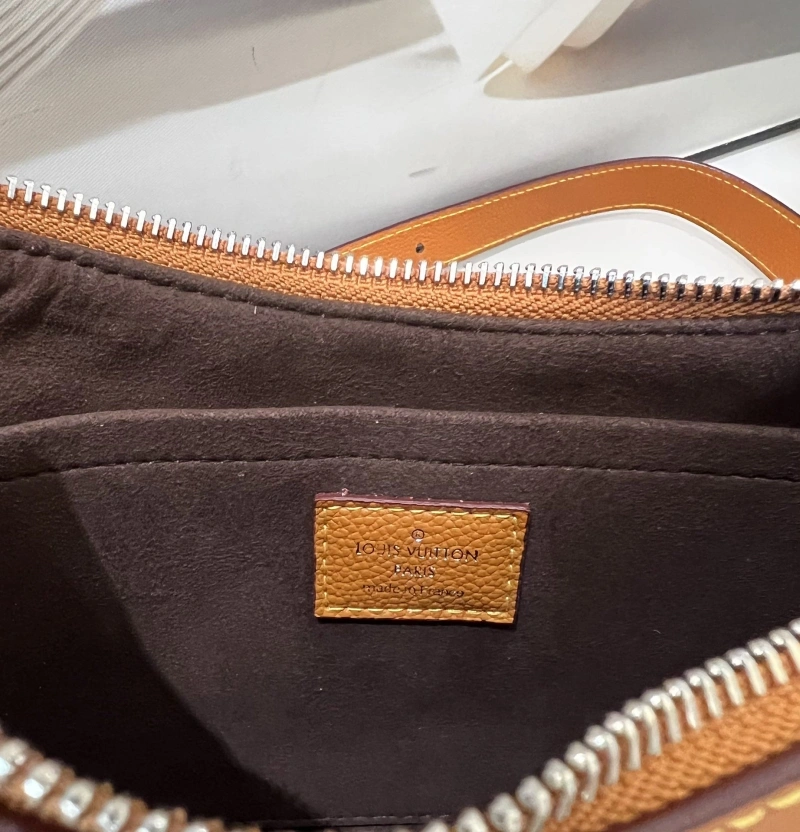 LV Satchel bags 4233G-0762