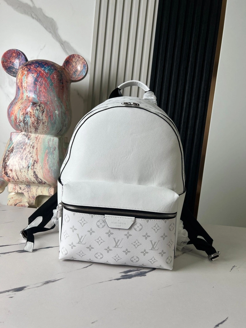 LV Backpacks 4233G-0781