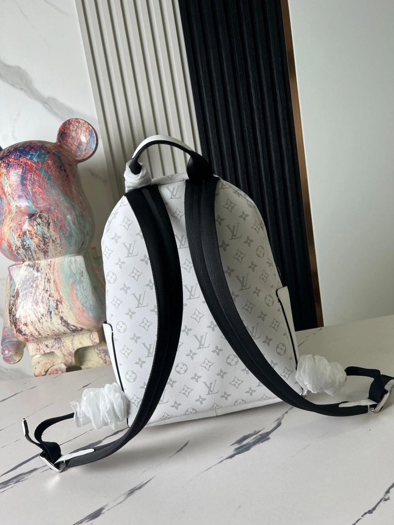 LV Backpacks 4233G-0781