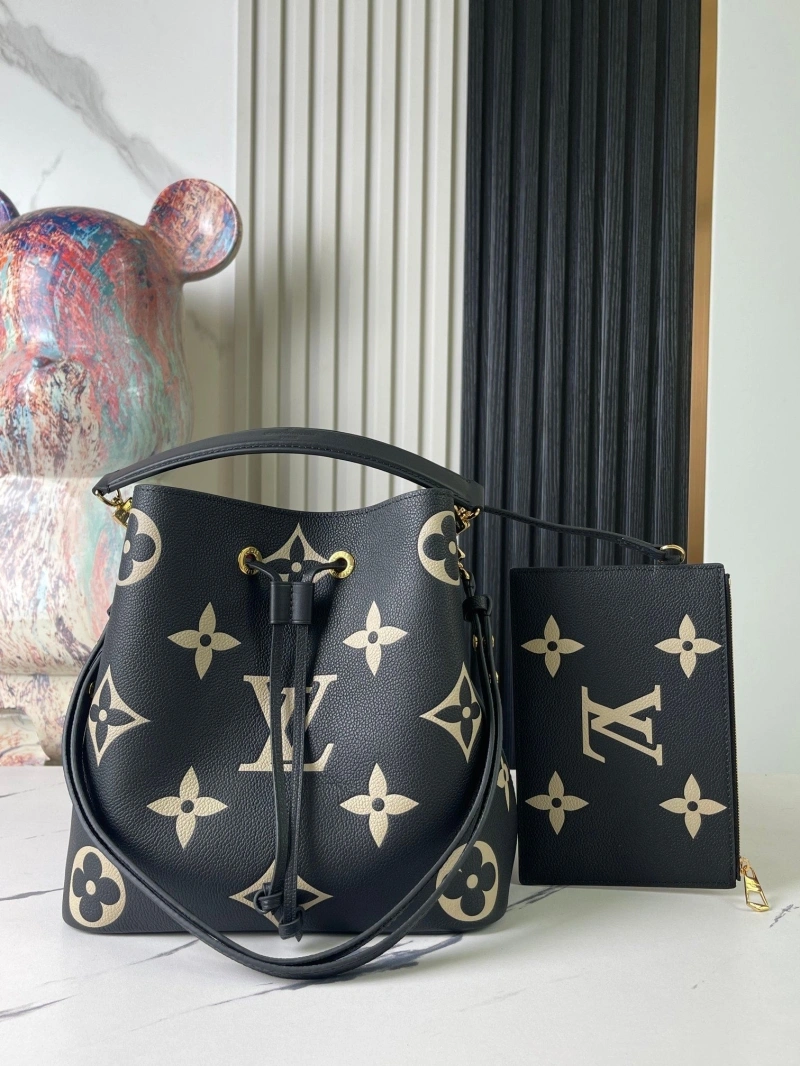 LV Bucket Bags 4233G-0785