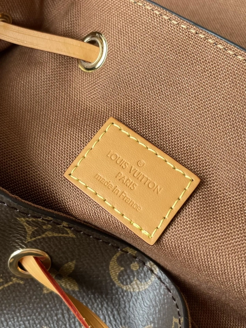 LV Backpacks 4233G-0786