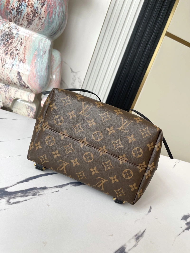 LV Backpacks 4233G-0787