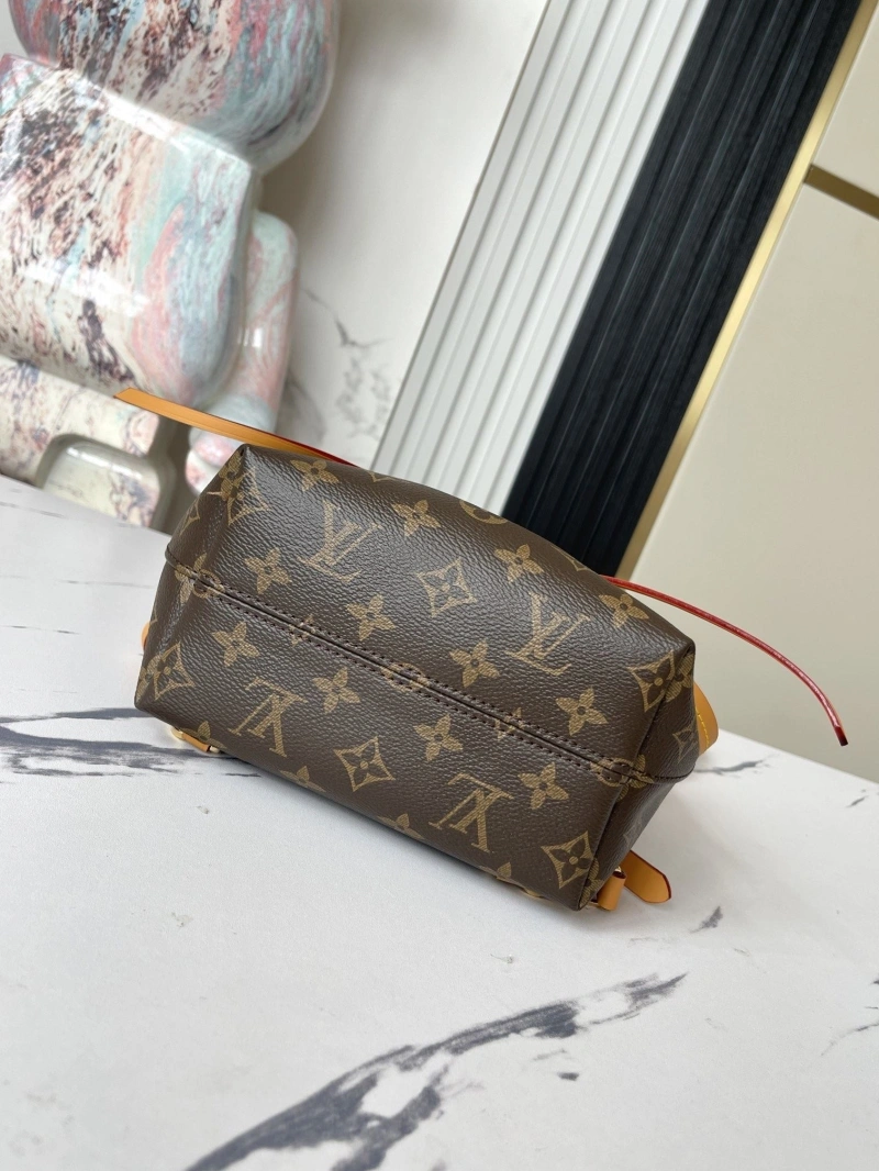 LV Backpacks 4233G-0788