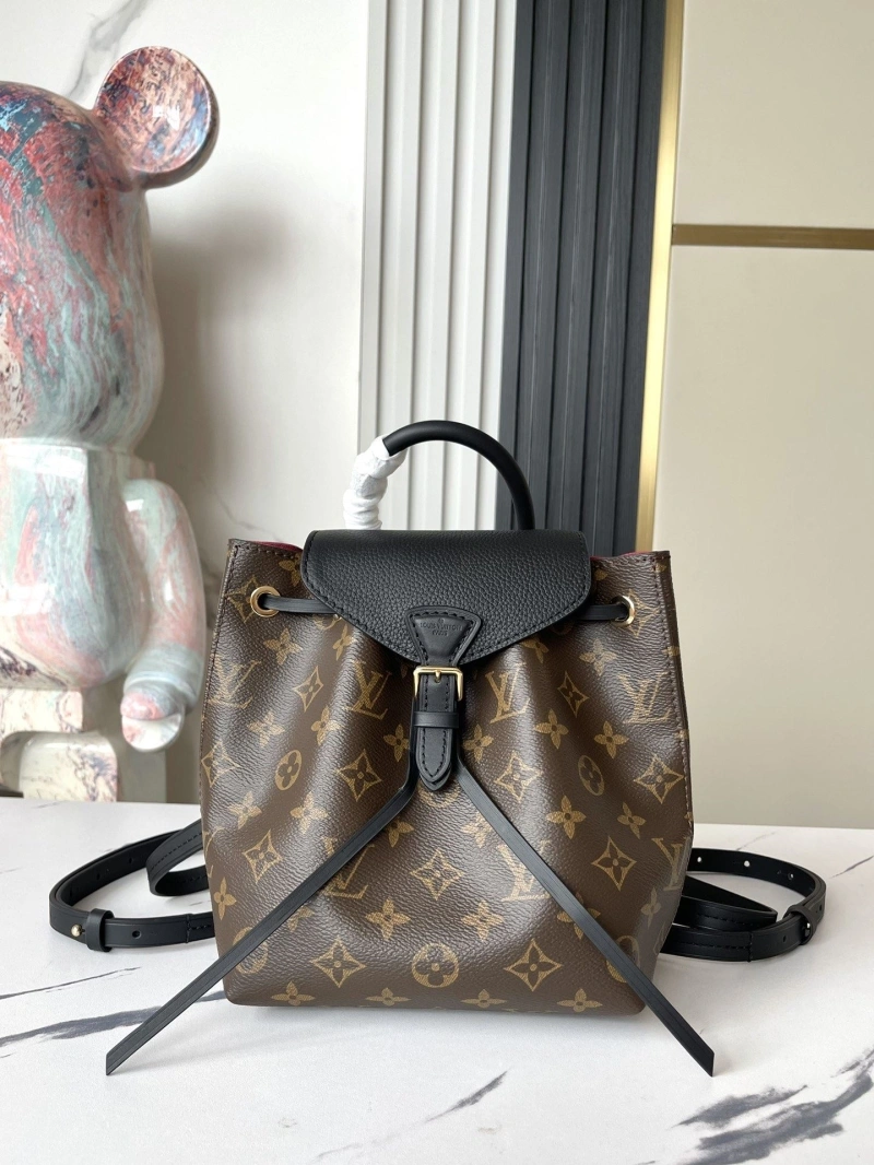 LV Backpacks 4233G-0789