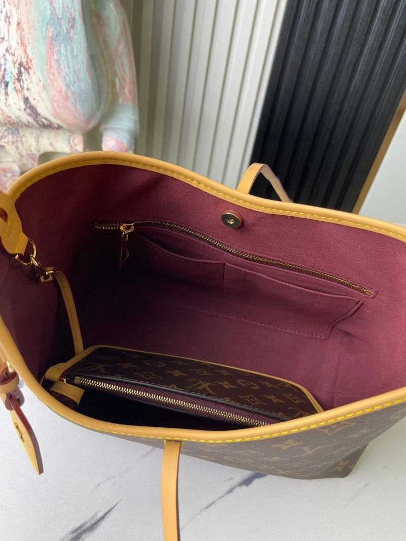 LV Shopping Bags 4233G-0790