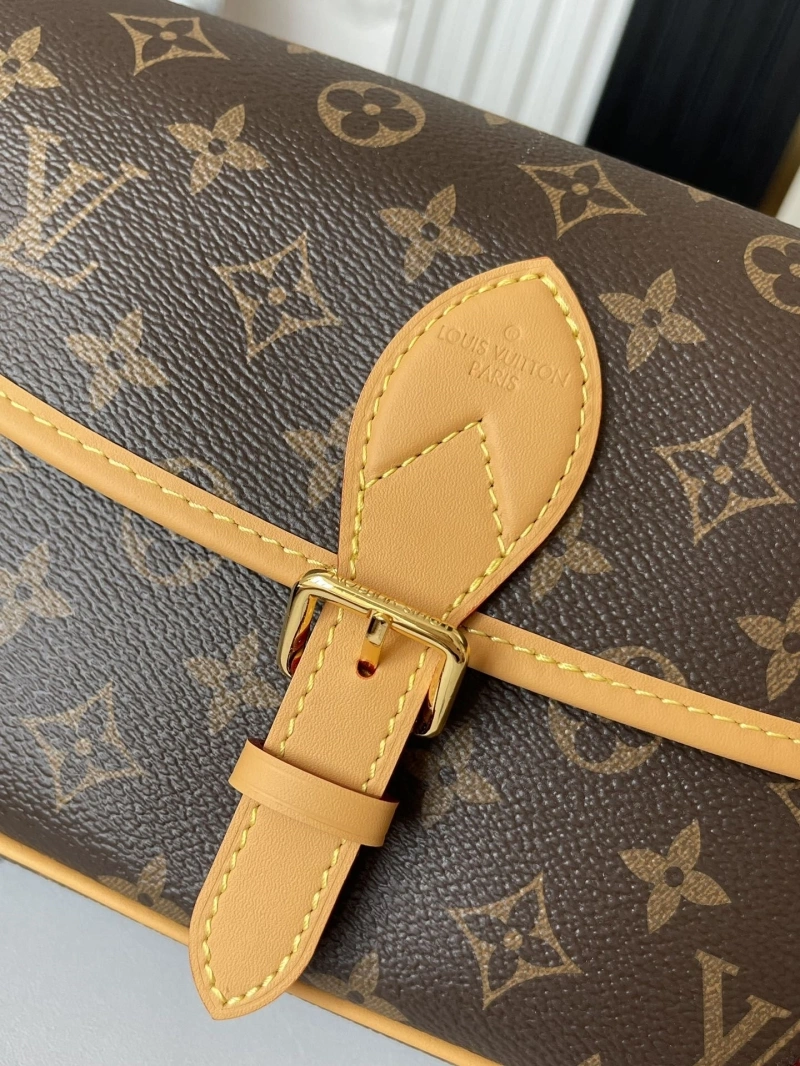 LV Satchel bags 4233G-0791