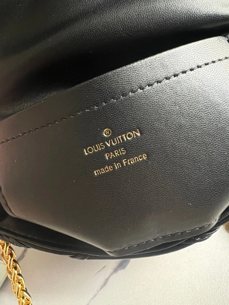 lv twist De*1m bags 4233g-0793