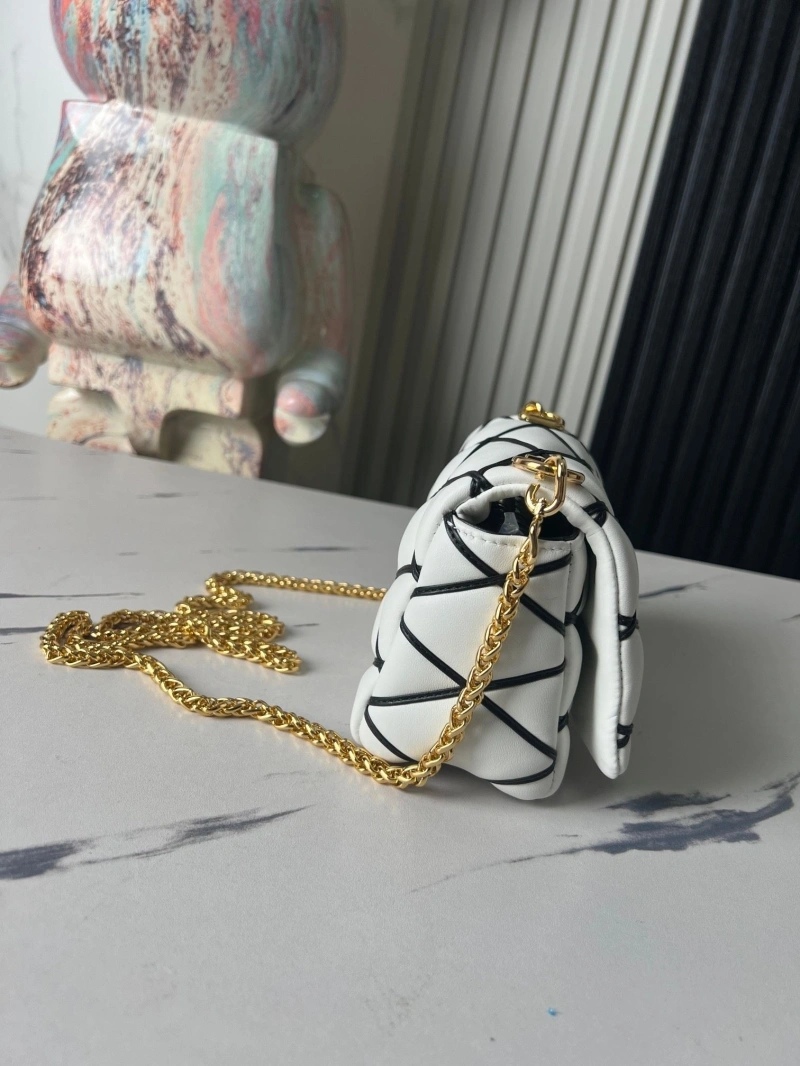 lv twist De*1m bags 4233g-0794