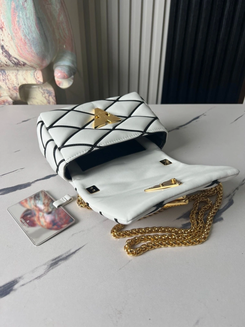 lv twist De*1m bags 4233g-0794